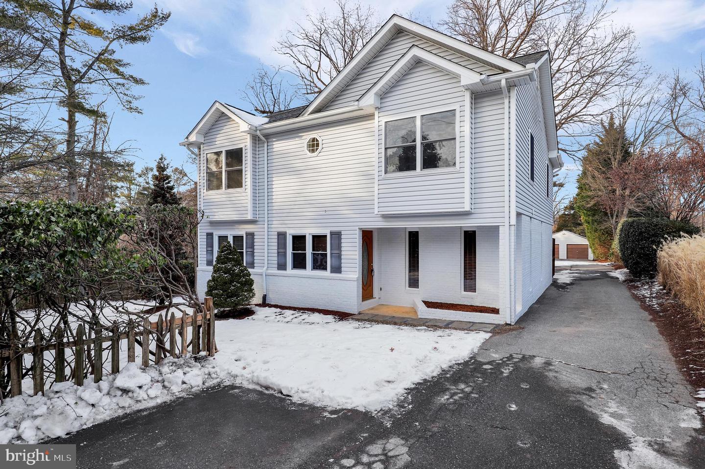 129 Bonifant Rd Property Photo