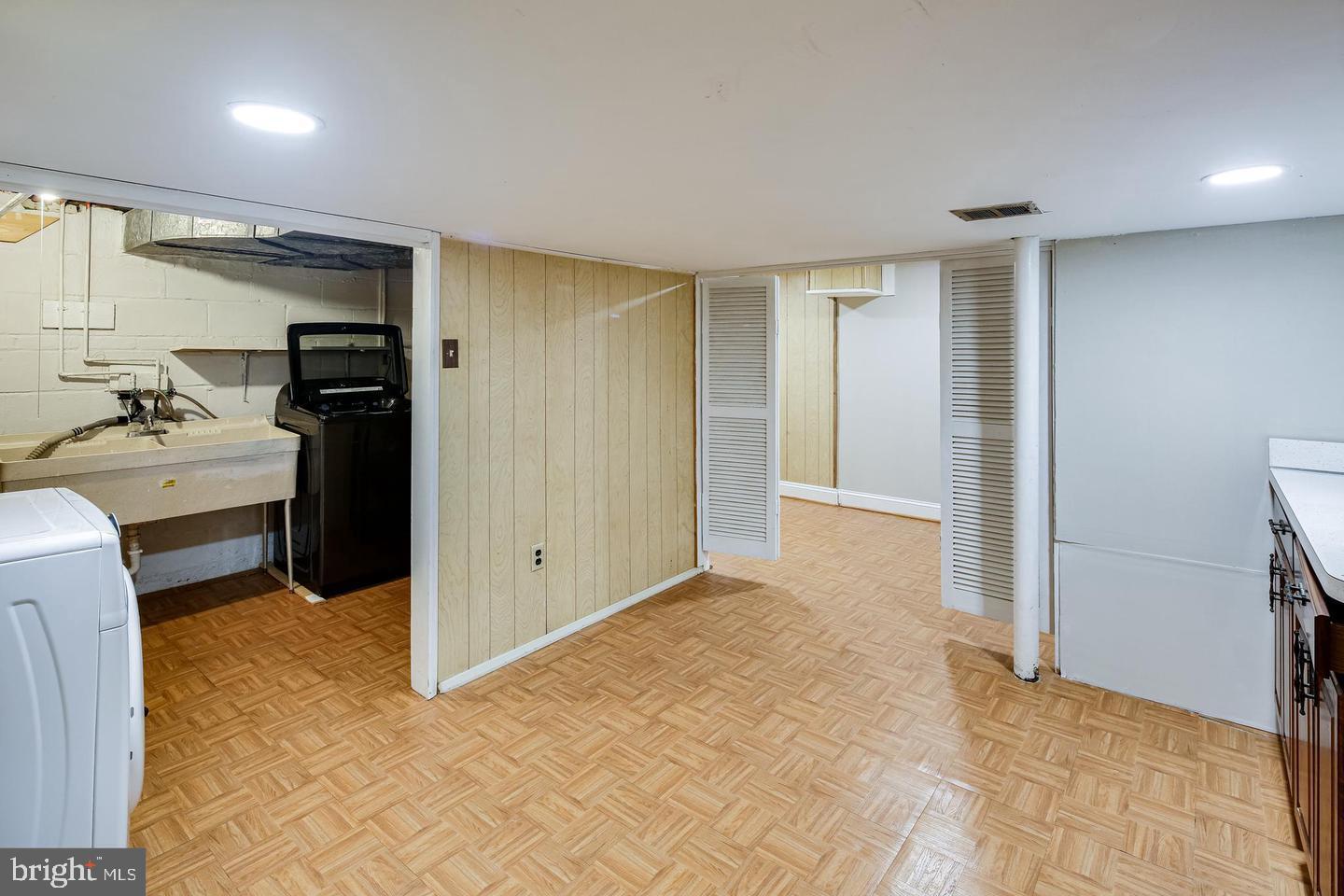 7709 Whittier Blvd Property Photo 32