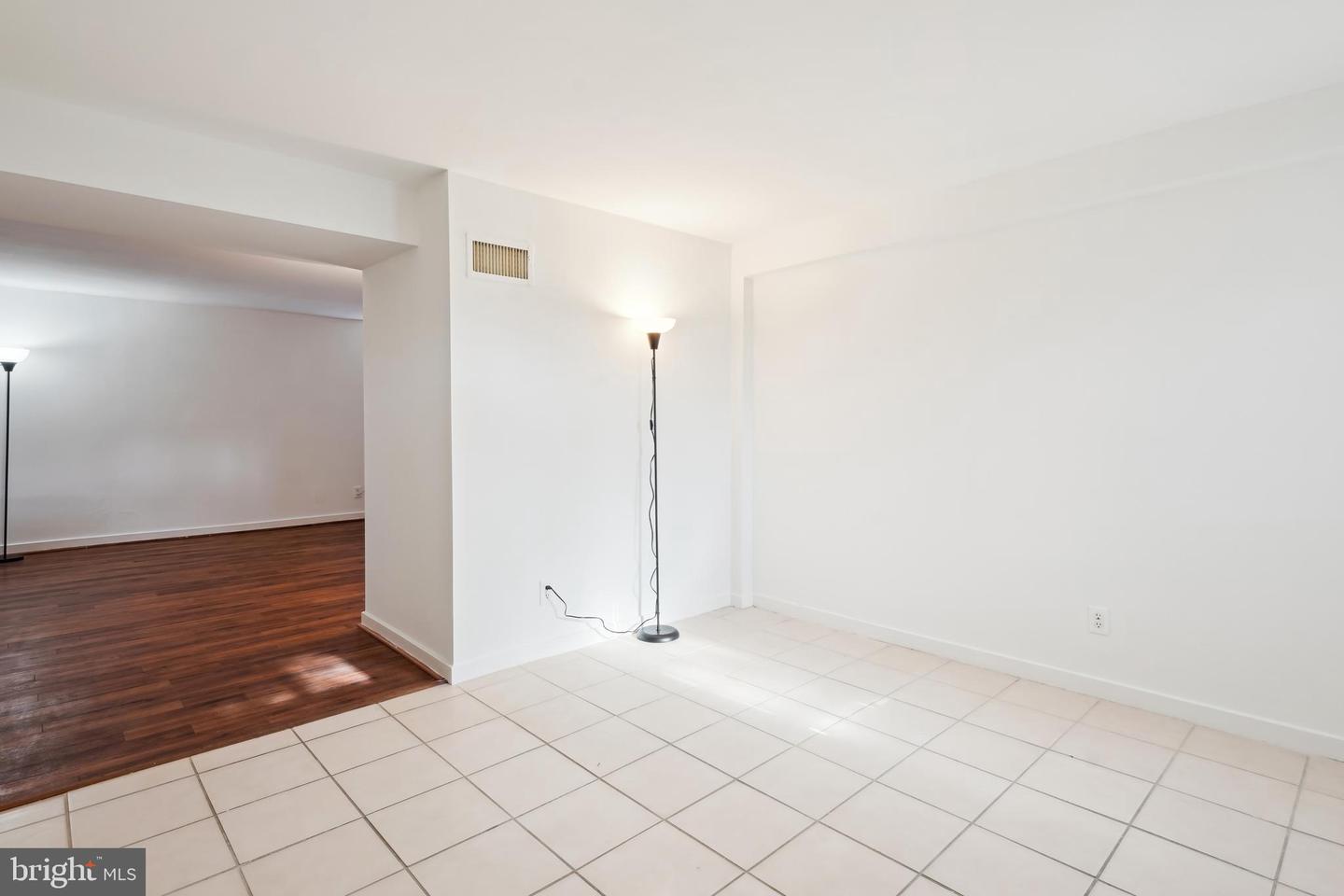 2244 Washington Ave #102 Property Photo 16