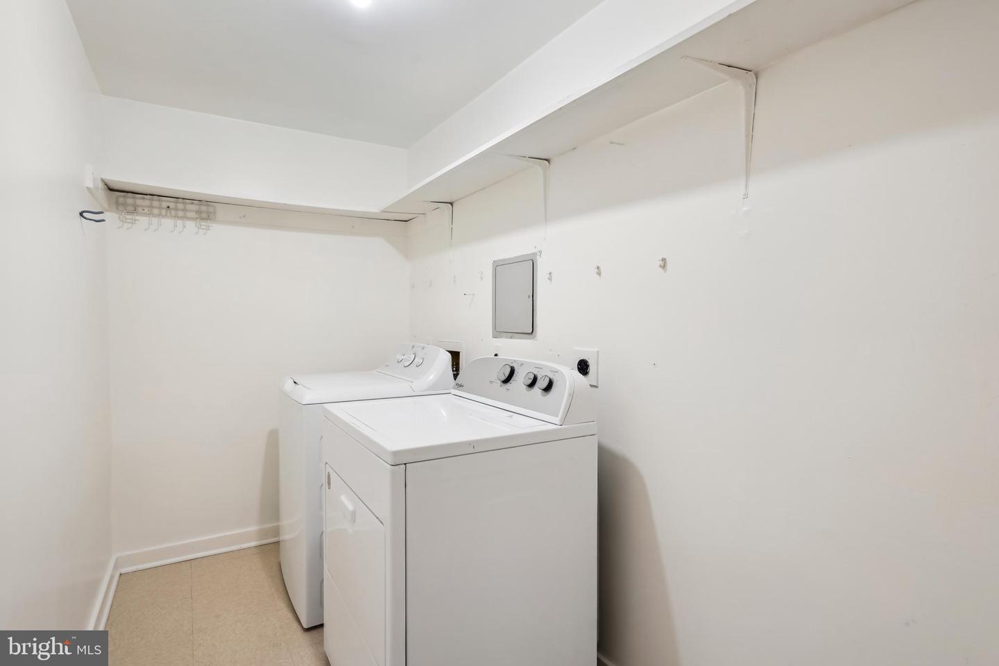2244 Washington Ave #102 Property Photo 18