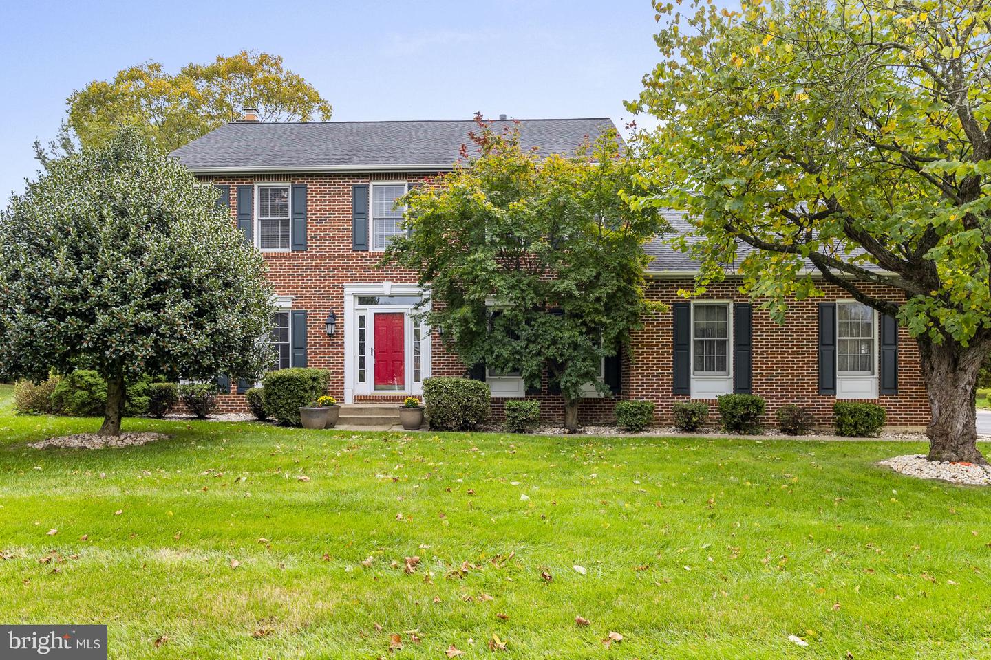 20309 Mallet Hill Ct Property Photo