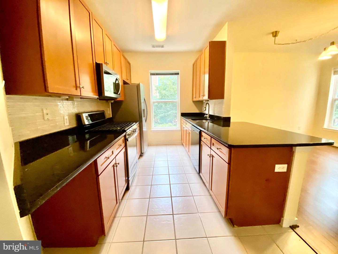 8045 Newell St #102 Property Photo 6
