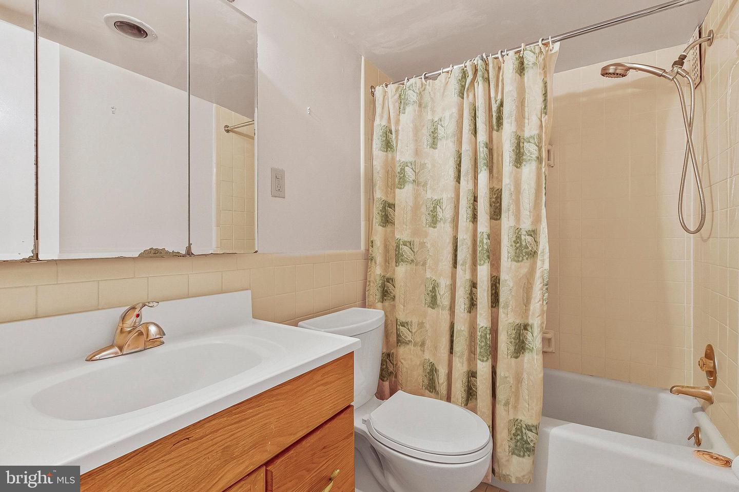 5101 River Rd #509 Property Photo 7