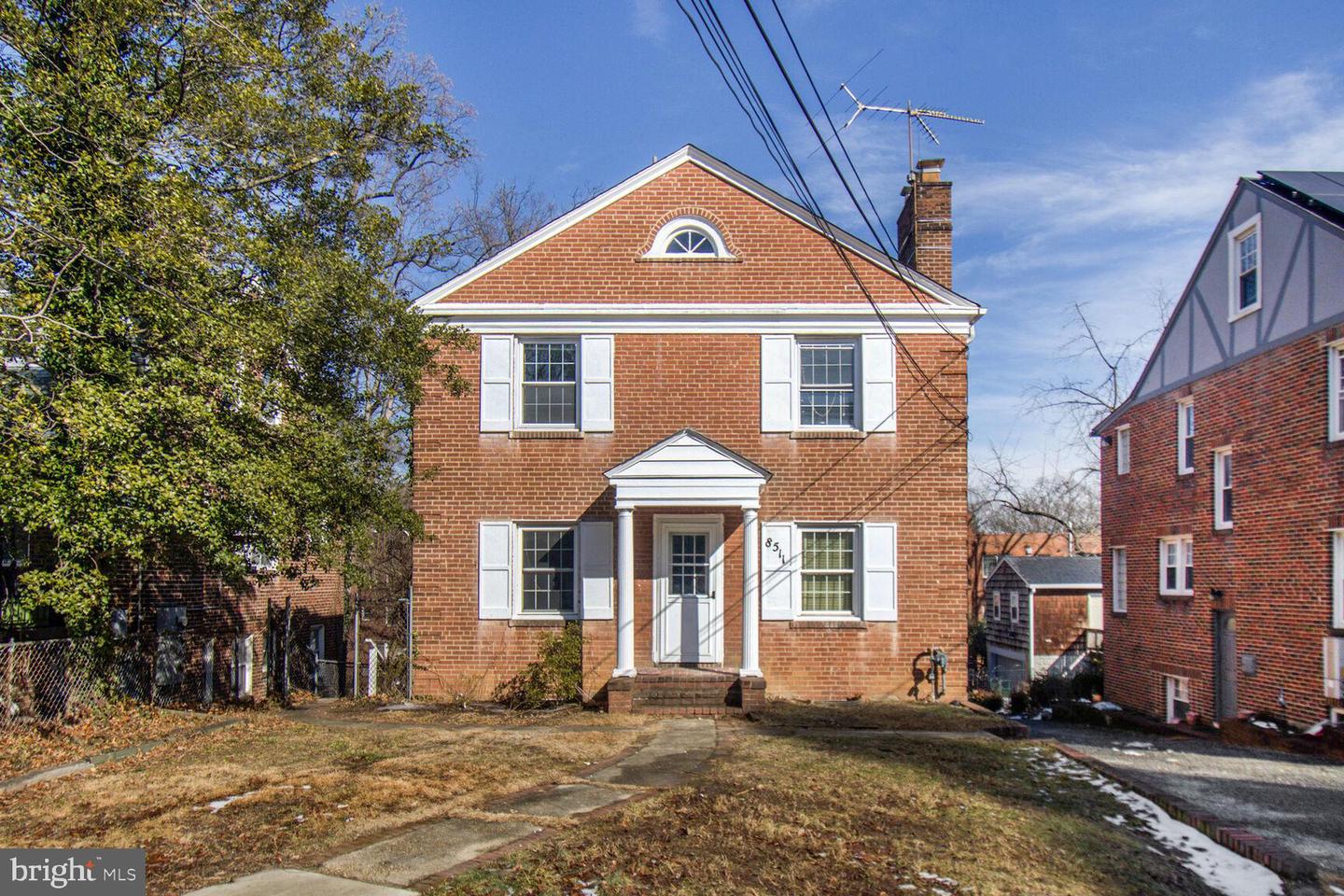 8511 Flower Ave Property Photo