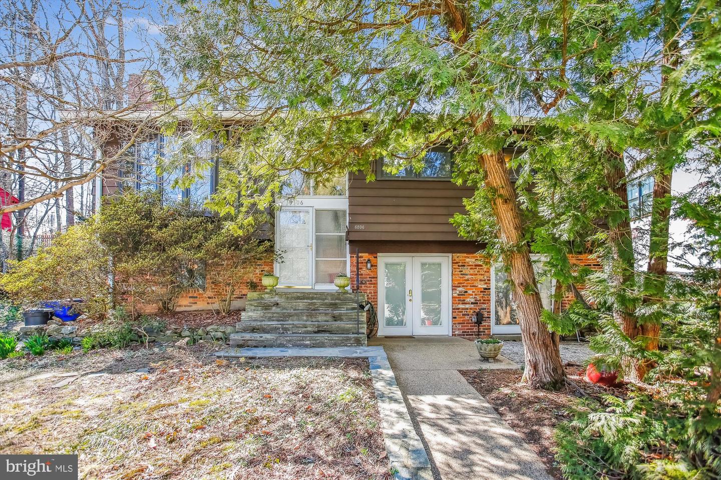 6506 Callander Dr Property Photo