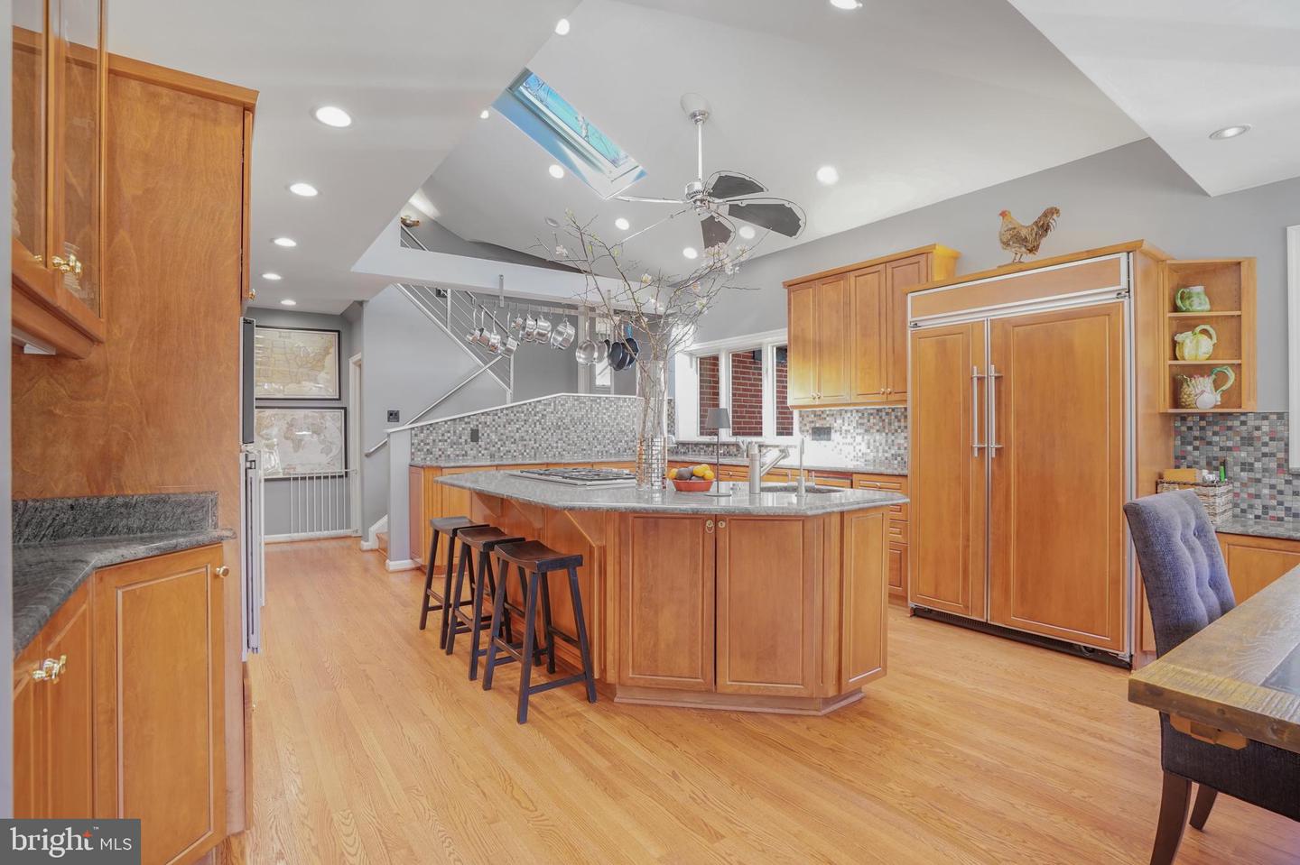 6623 Radnor Property Photo 16