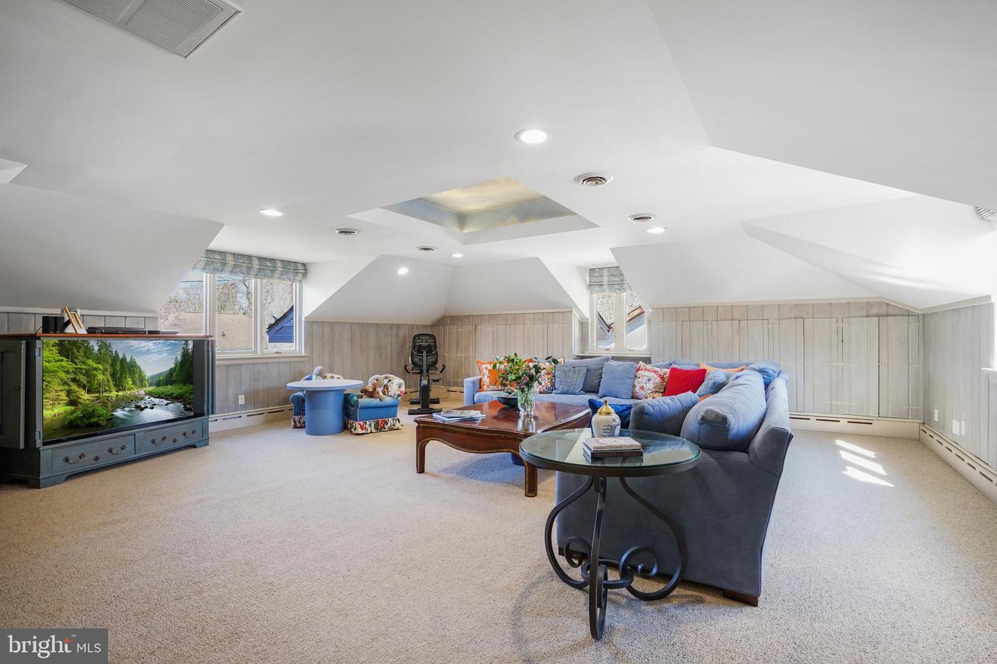 6623 Radnor Property Photo 35
