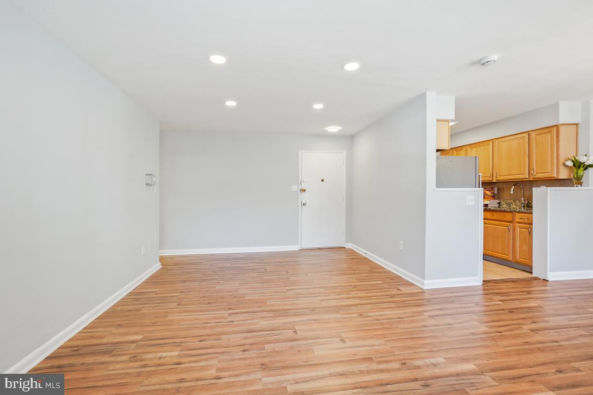 3355 University Blvd W #206 Property Photo 17