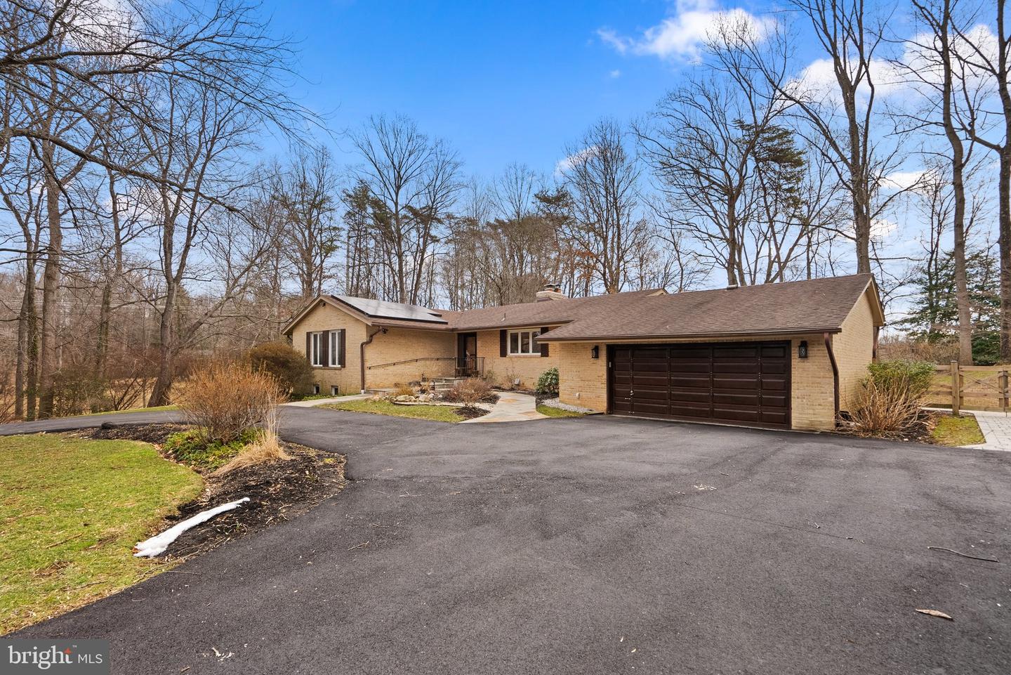 161 Brinkwood Rd Property Photo