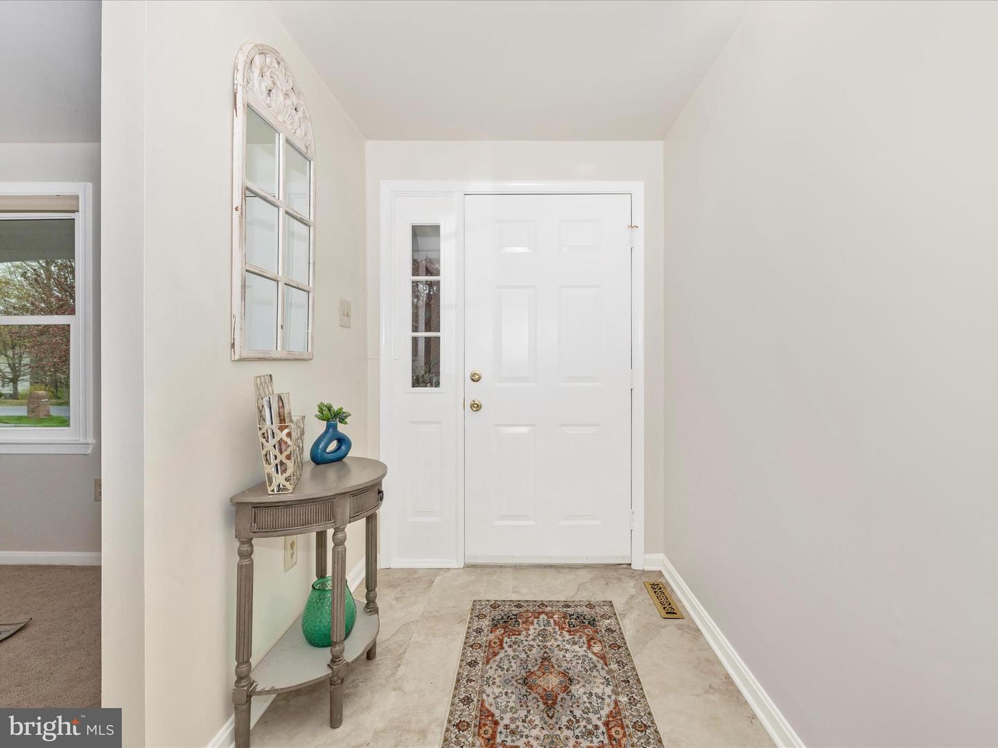 24330 Hilton Pl Property Photo 3