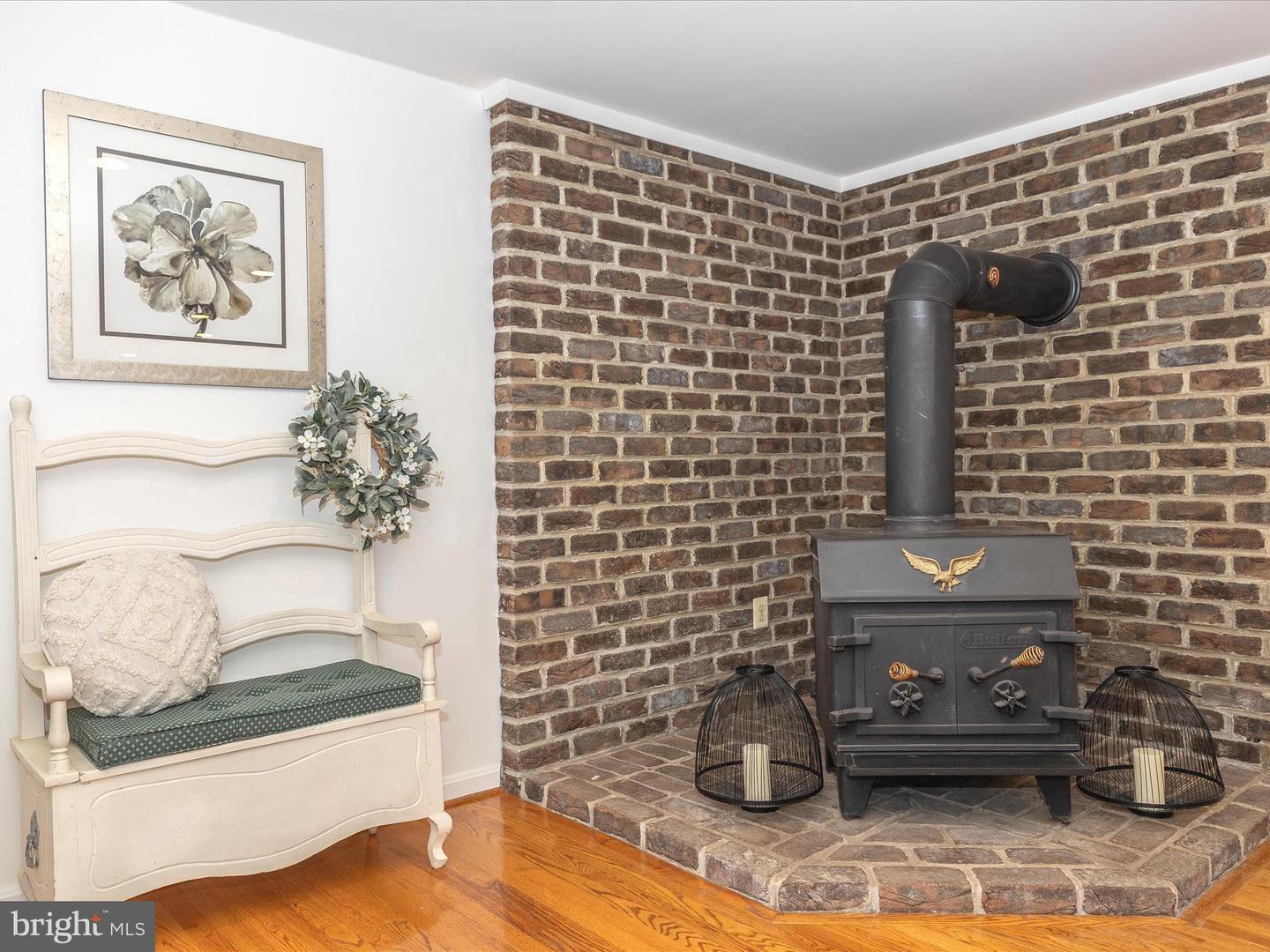 24330 Hilton Pl Property Photo 21