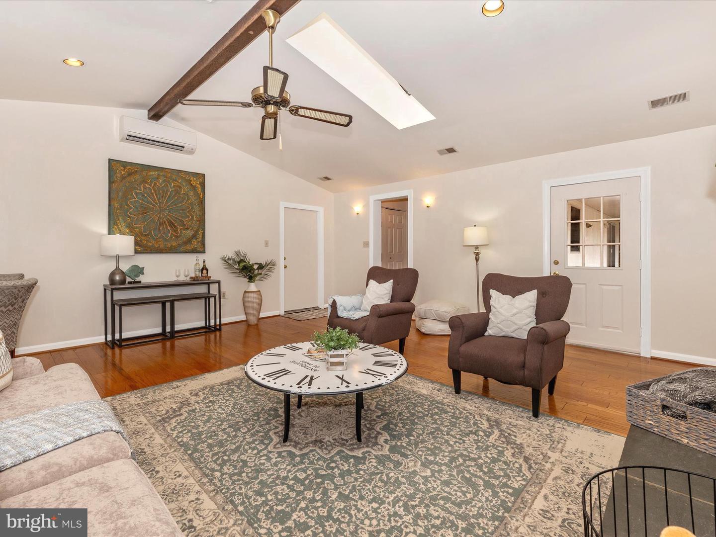 24330 Hilton Pl Property Photo 25