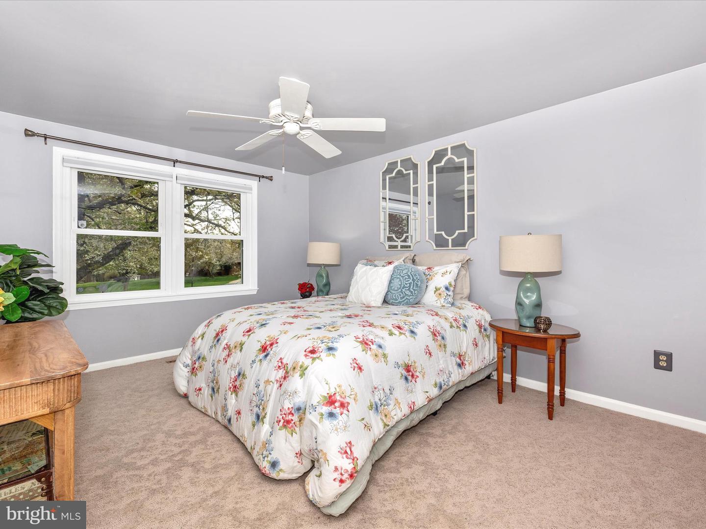 24330 Hilton Pl Property Photo 37