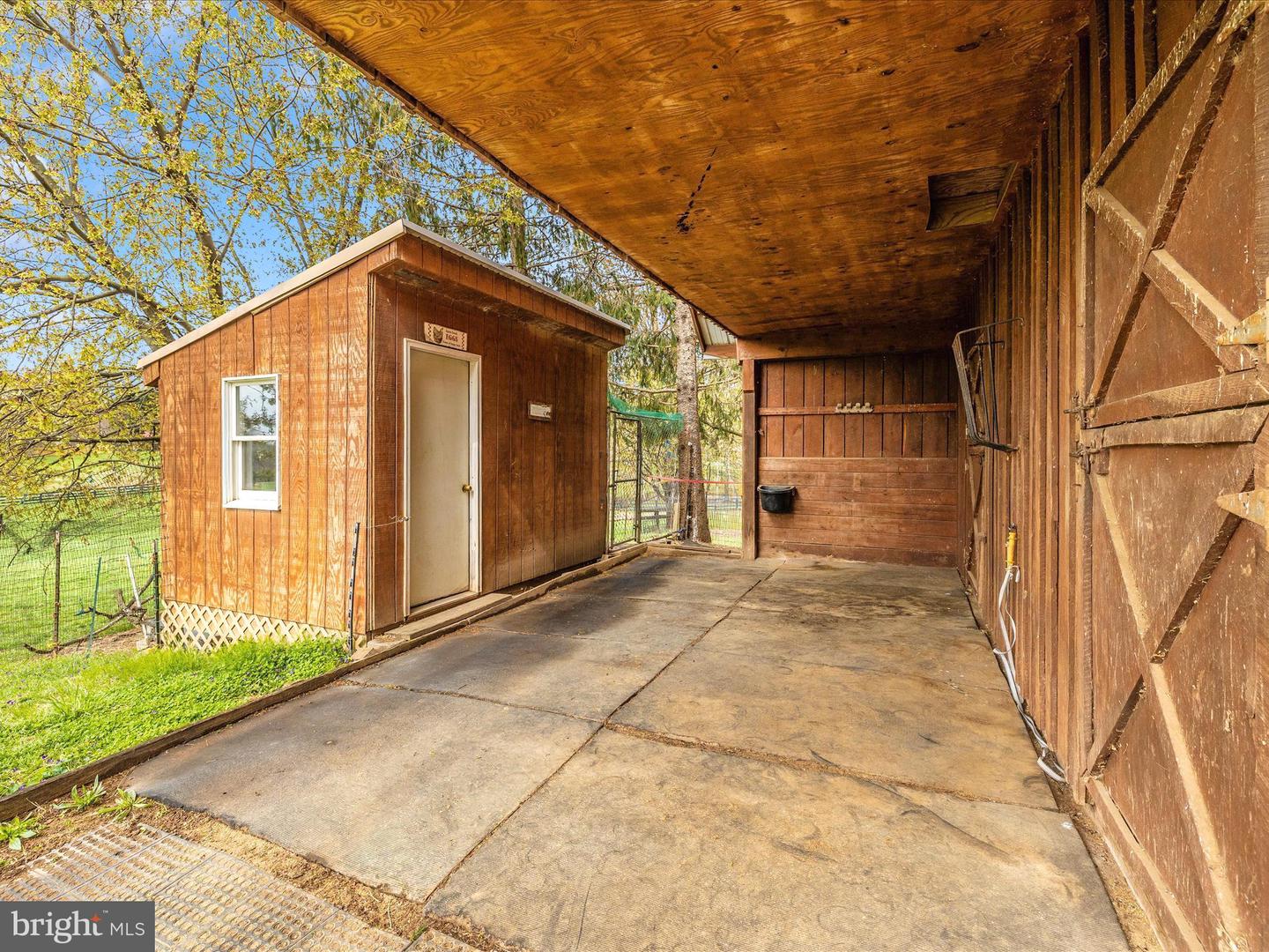 24330 Hilton Pl Property Photo 55