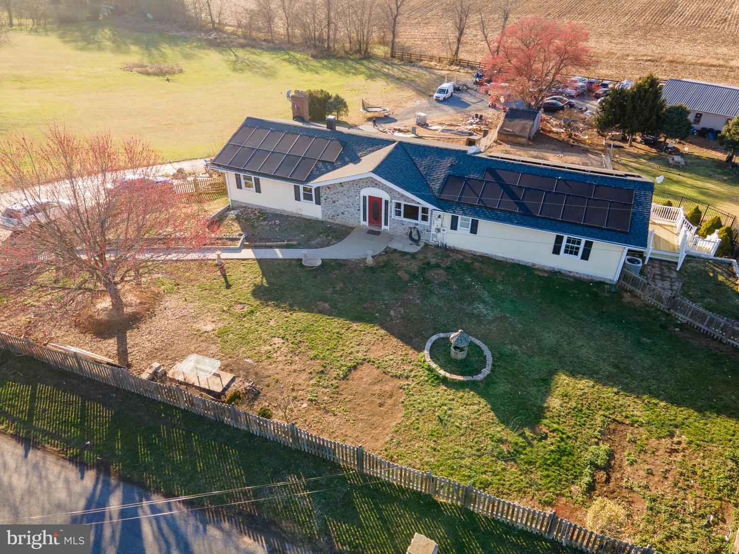23120 Mount Ephraim Rd Property Photo