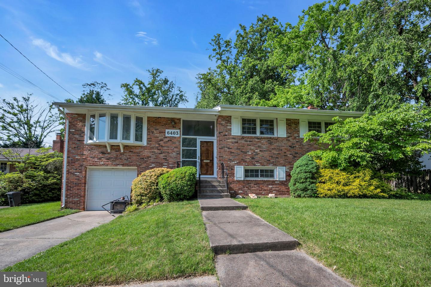 6403 Hollins Dr Property Photo