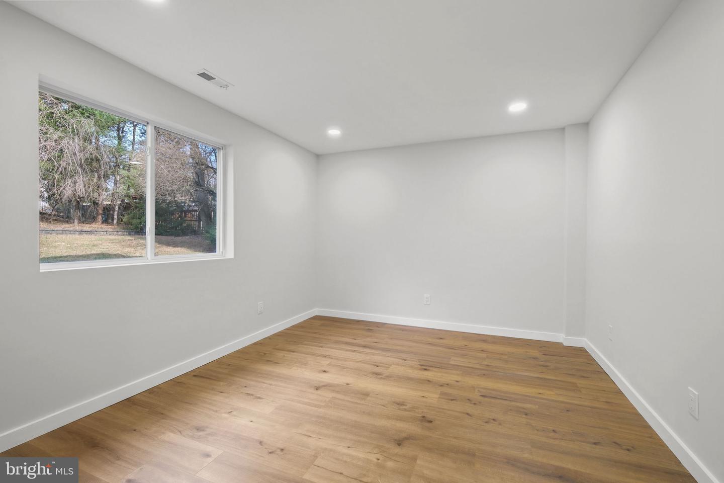 6509 Tilden Ln Property Photo 31