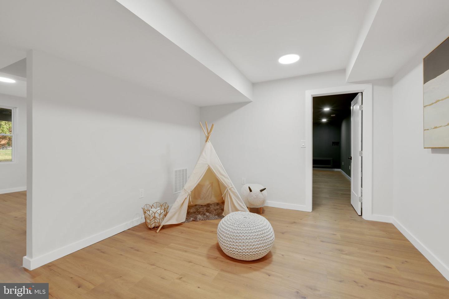 6509 Tilden Ln Property Photo 40