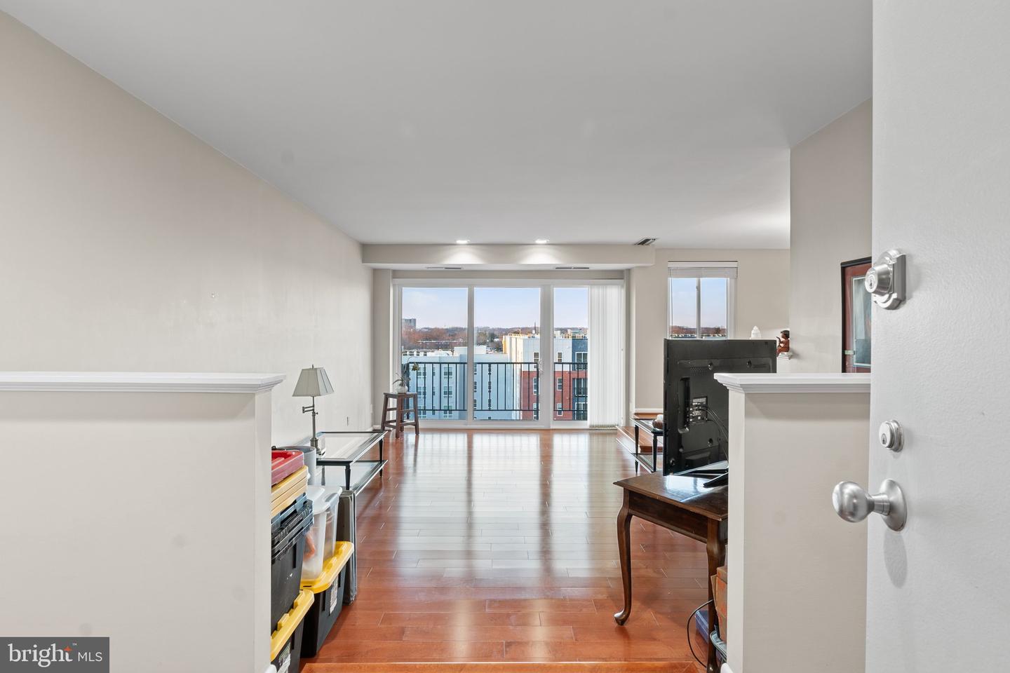 9900 Georgia Ave #27/ 713 Property Photo 7