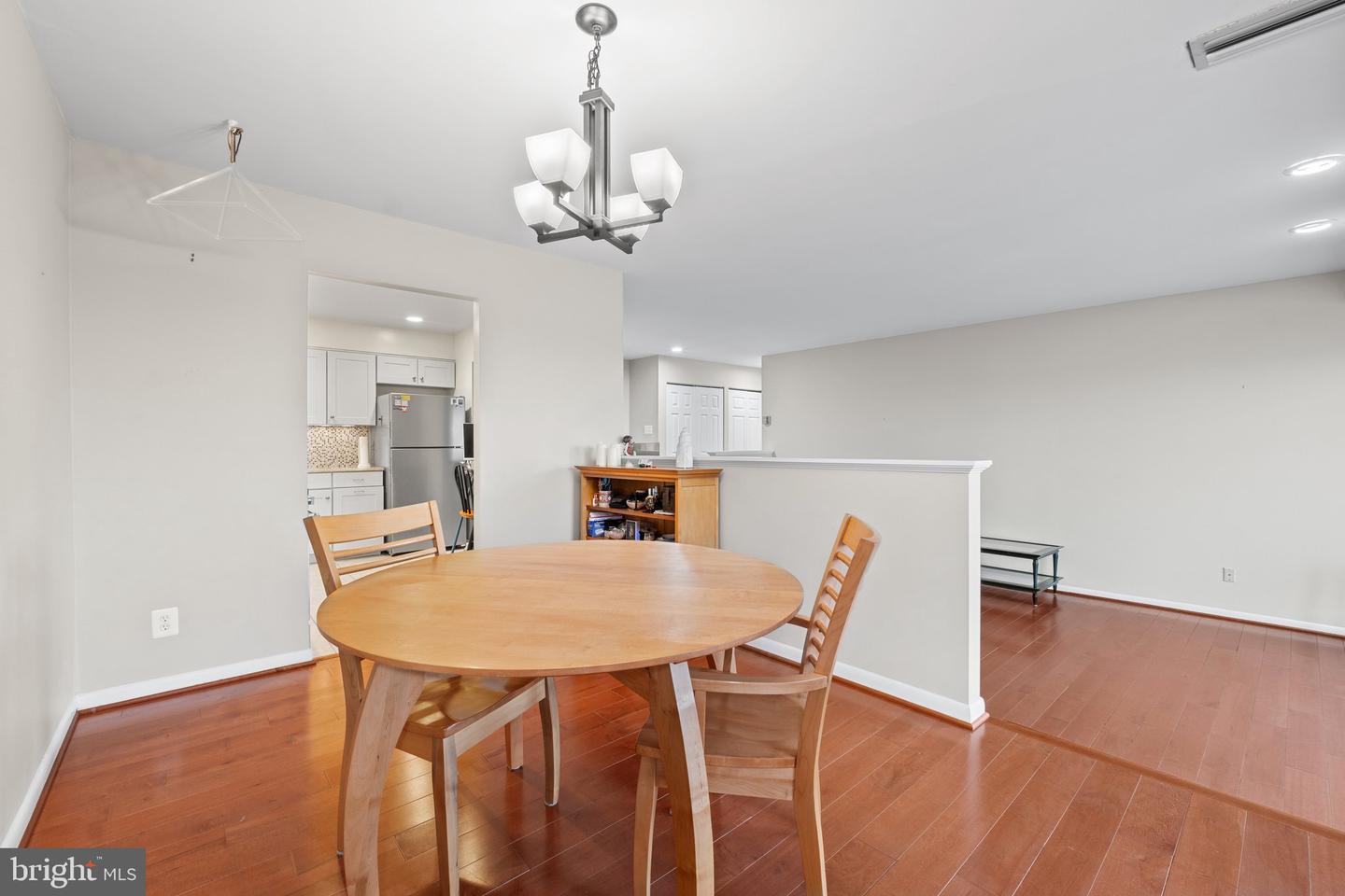 9900 Georgia Ave #27/ 713 Property Photo 12