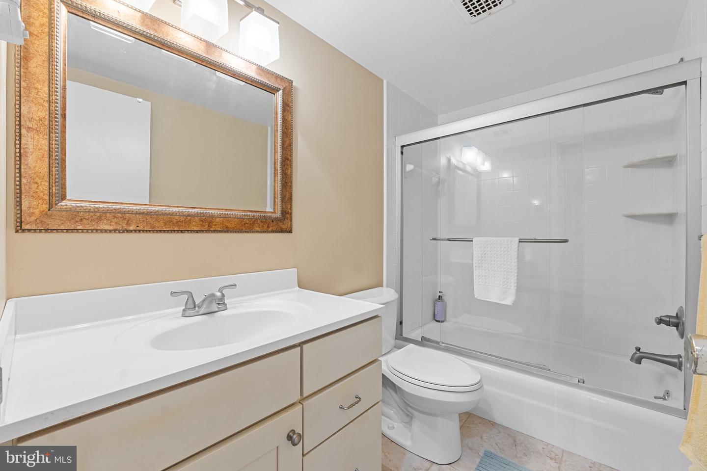9900 Georgia Ave #27/ 713 Property Photo 15