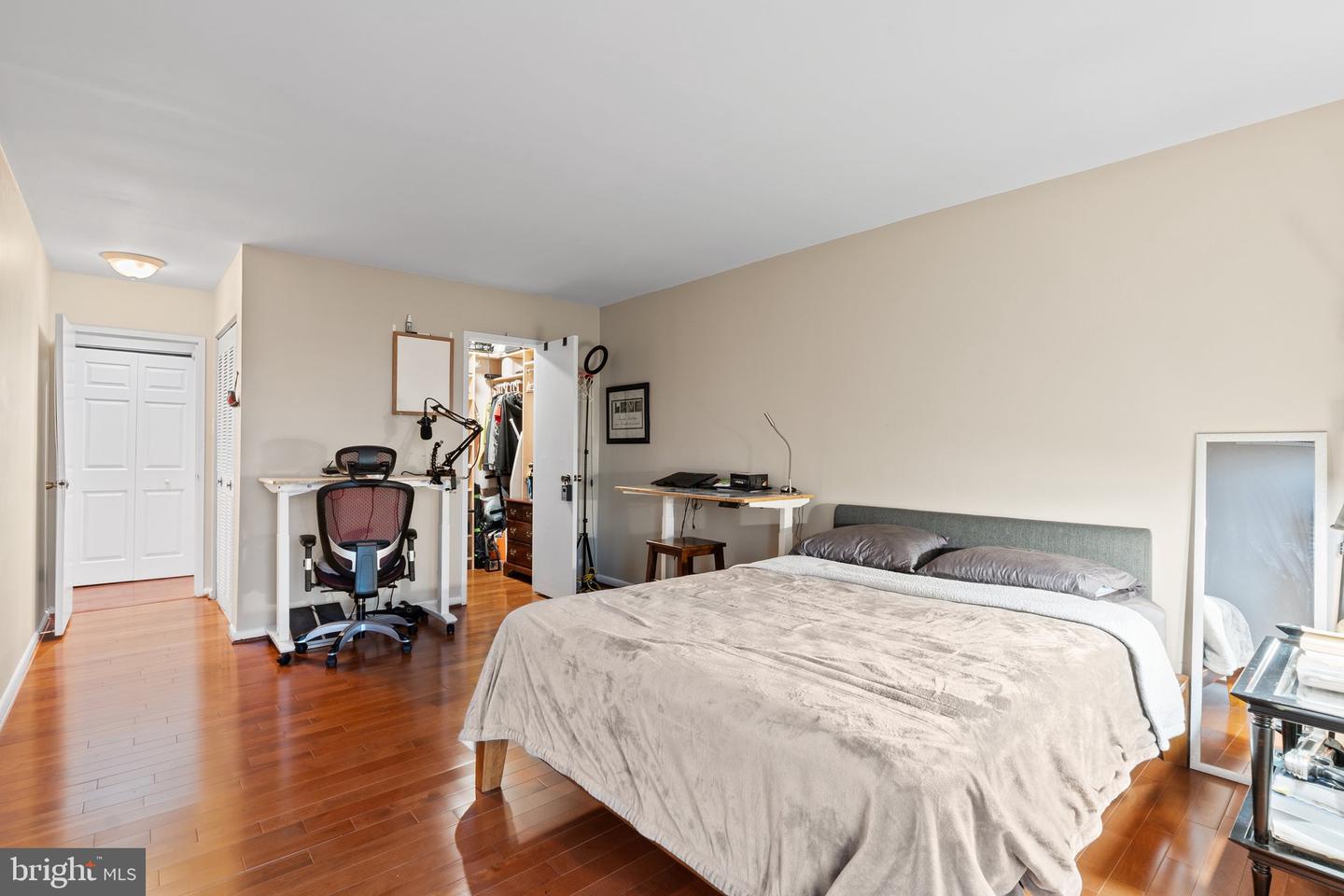 9900 Georgia Ave #27/ 713 Property Photo 16
