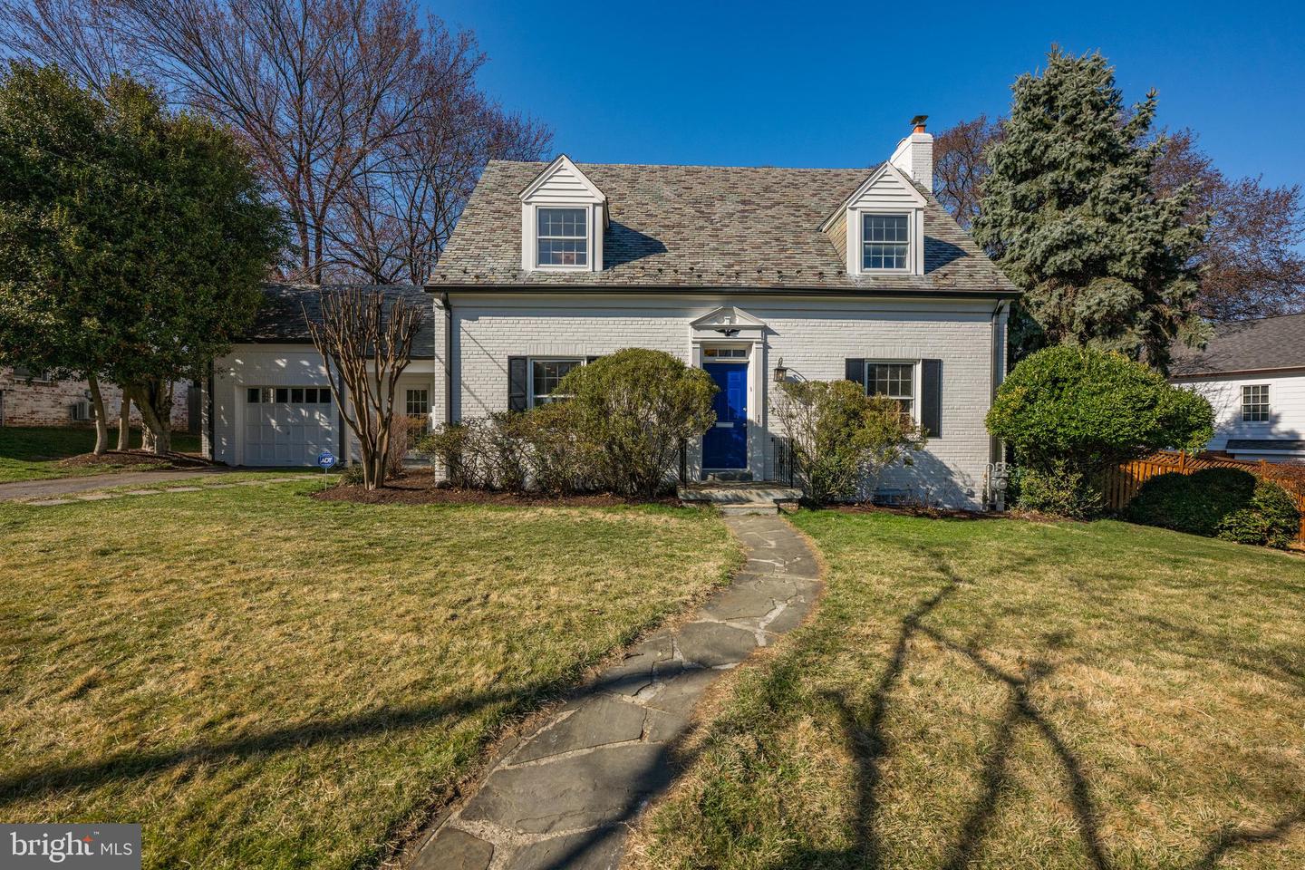 Chevy Chase Elementary School Real Estate Listings Main Image