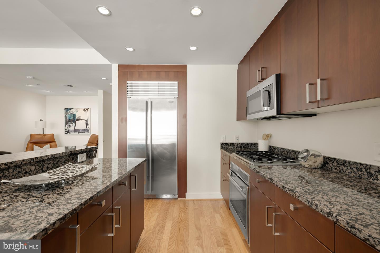 6820 Wisconsin Ave #6009 Property Photo 8