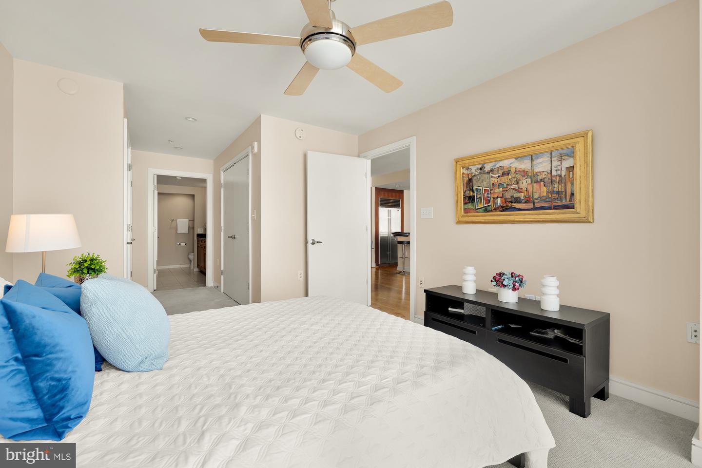6820 Wisconsin Ave #6009 Property Photo 20