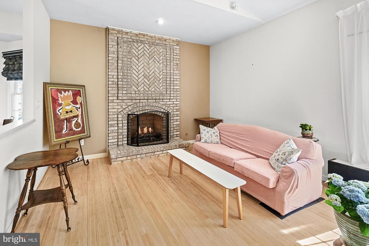 18409 Mckernon Way Property Photo 30