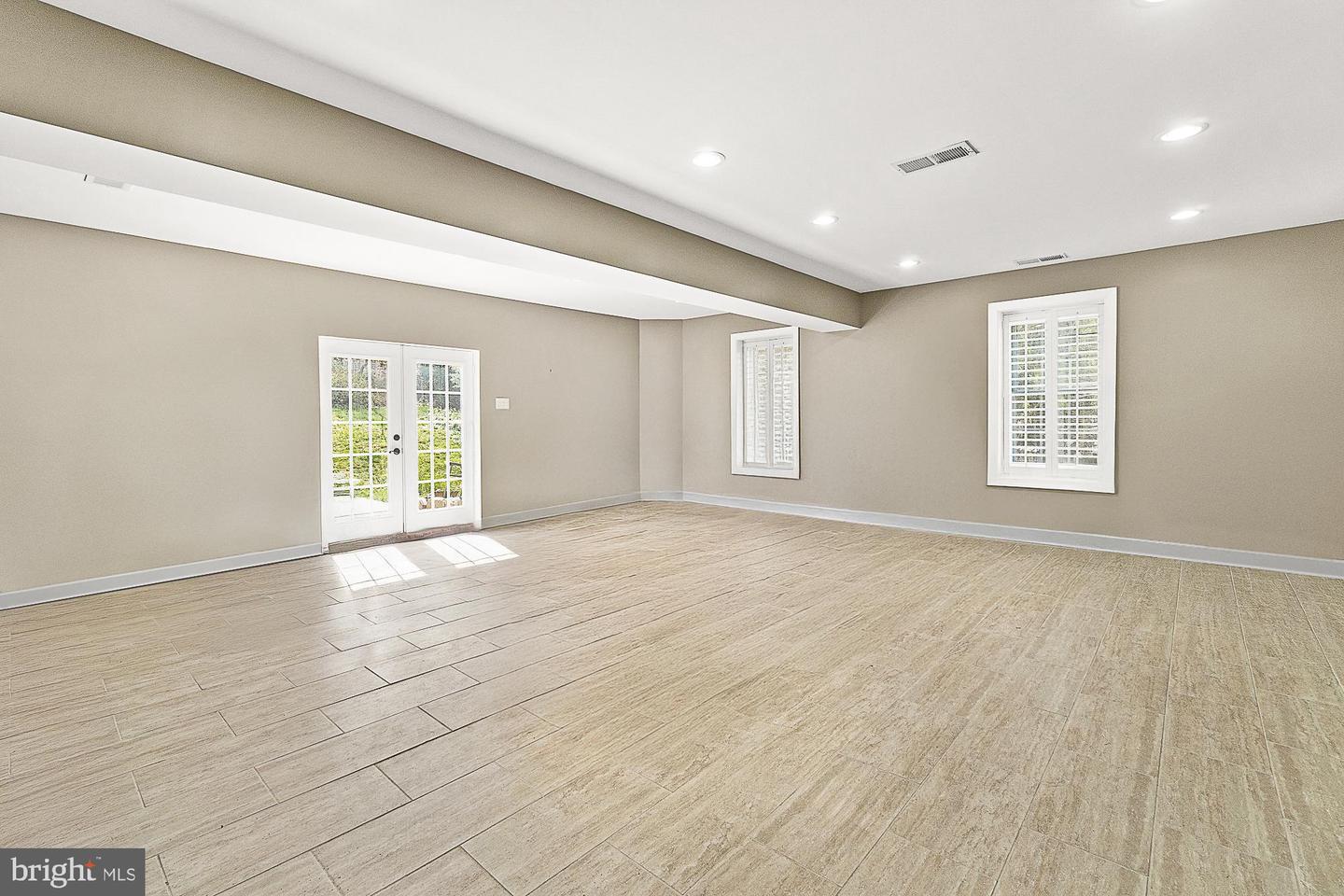18409 Mckernon Way Property Photo 64