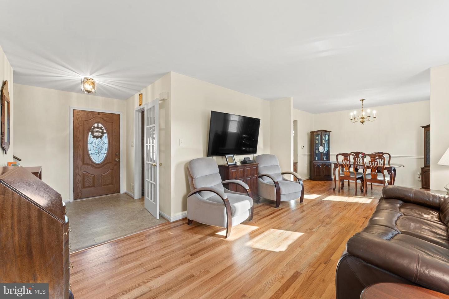 14712 Notley Rd Property Photo 10