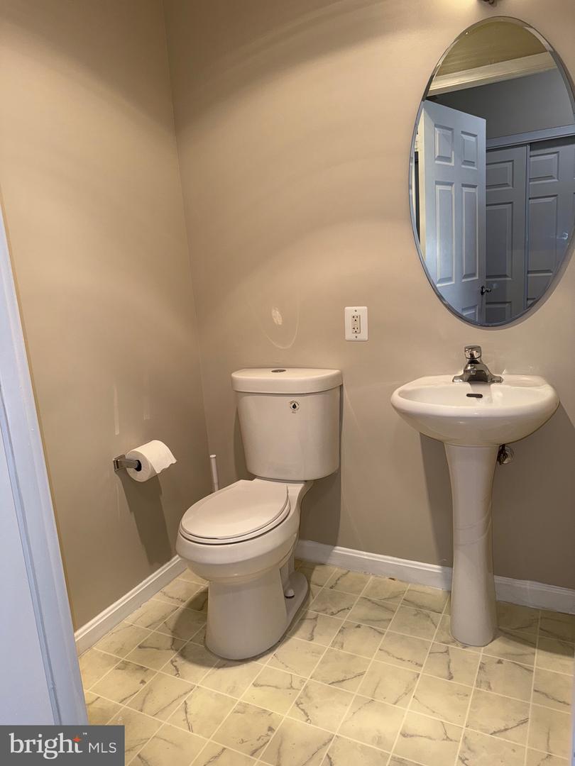3210 N Leisure World Blvd #815 Property Photo 11