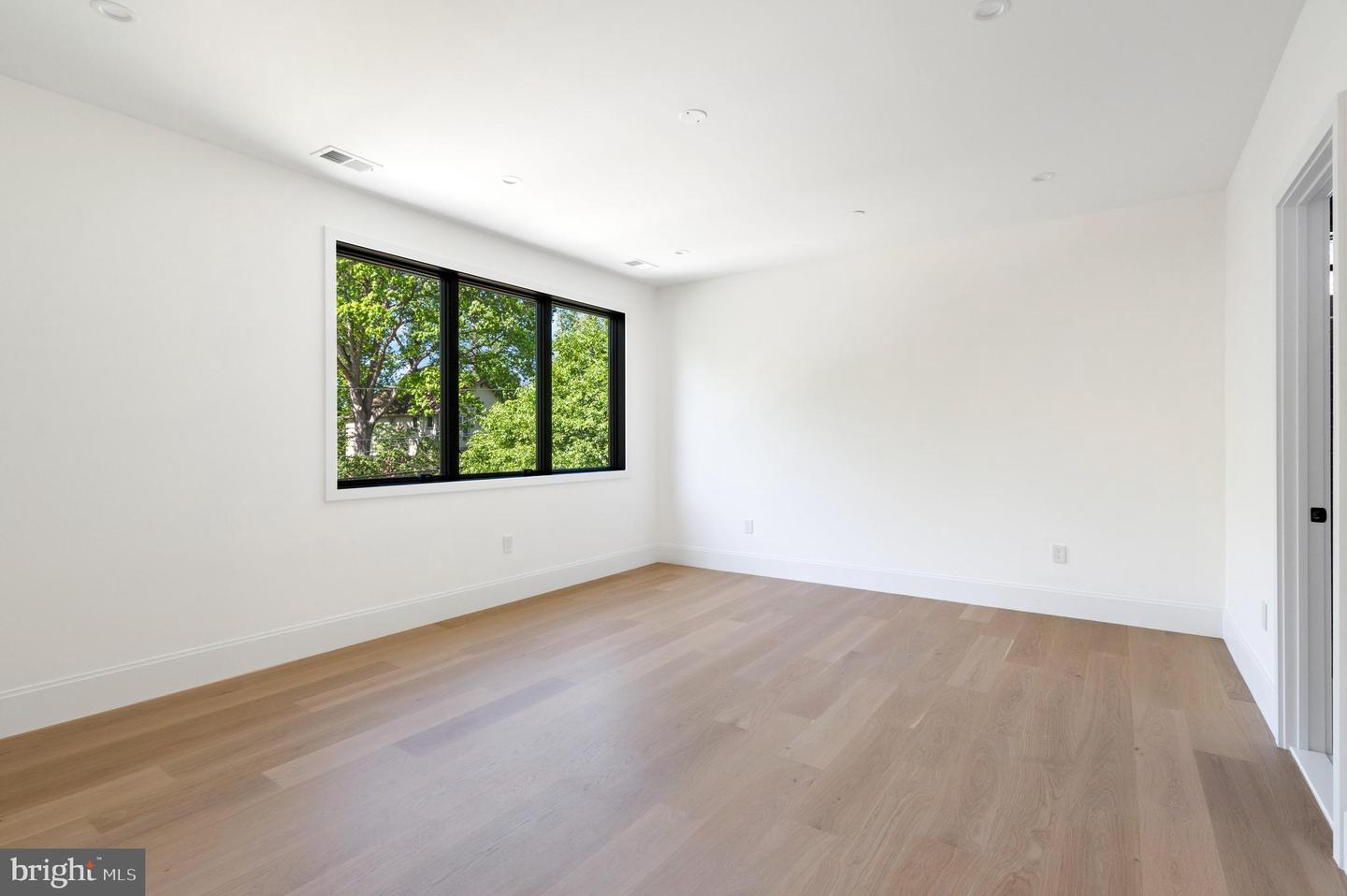 6921 Granby St Property Photo 29