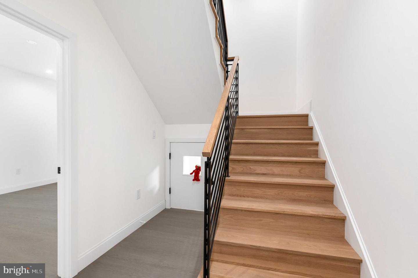 6921 Granby St Property Photo 39
