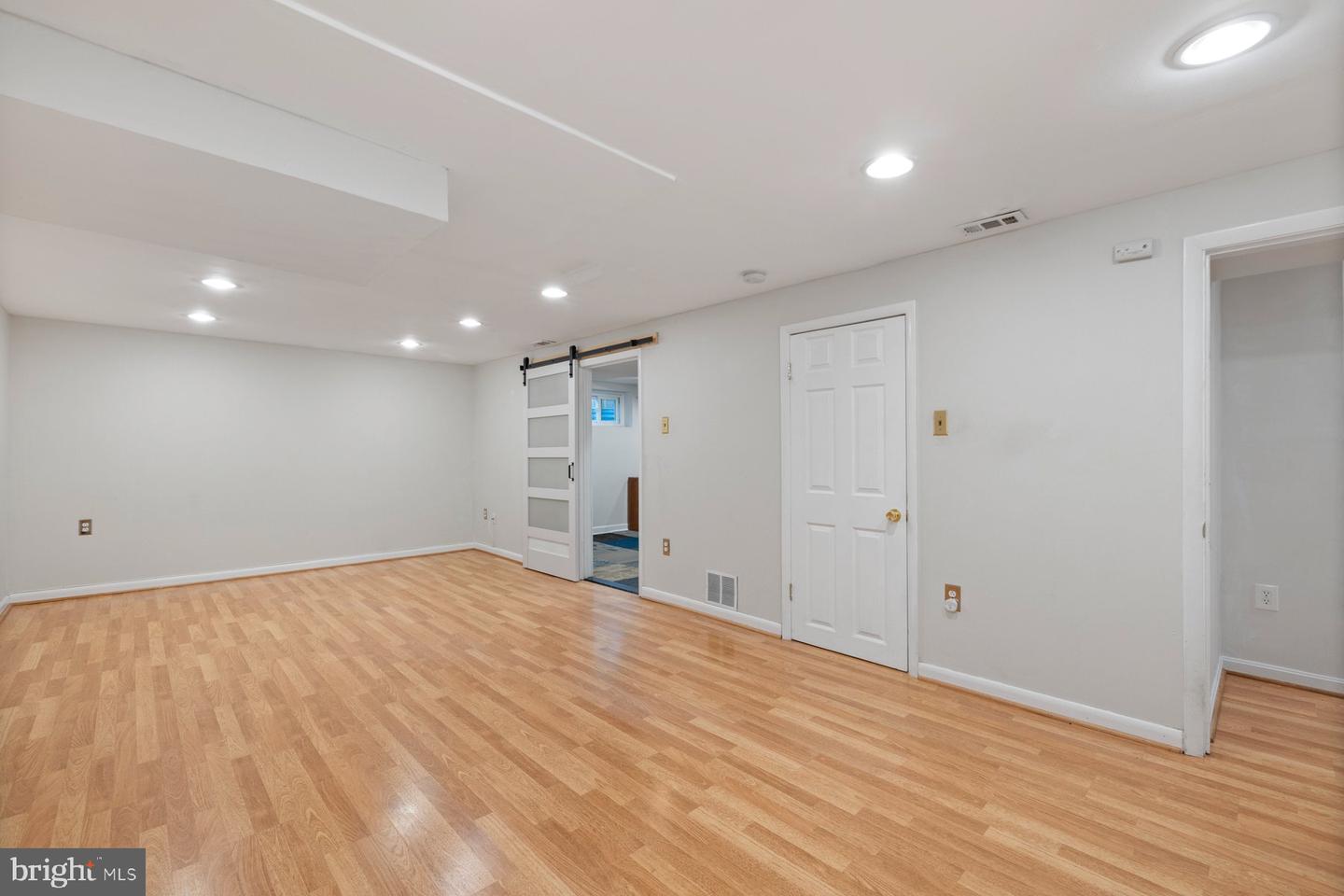 4910 Cushing Dr Property Photo 28