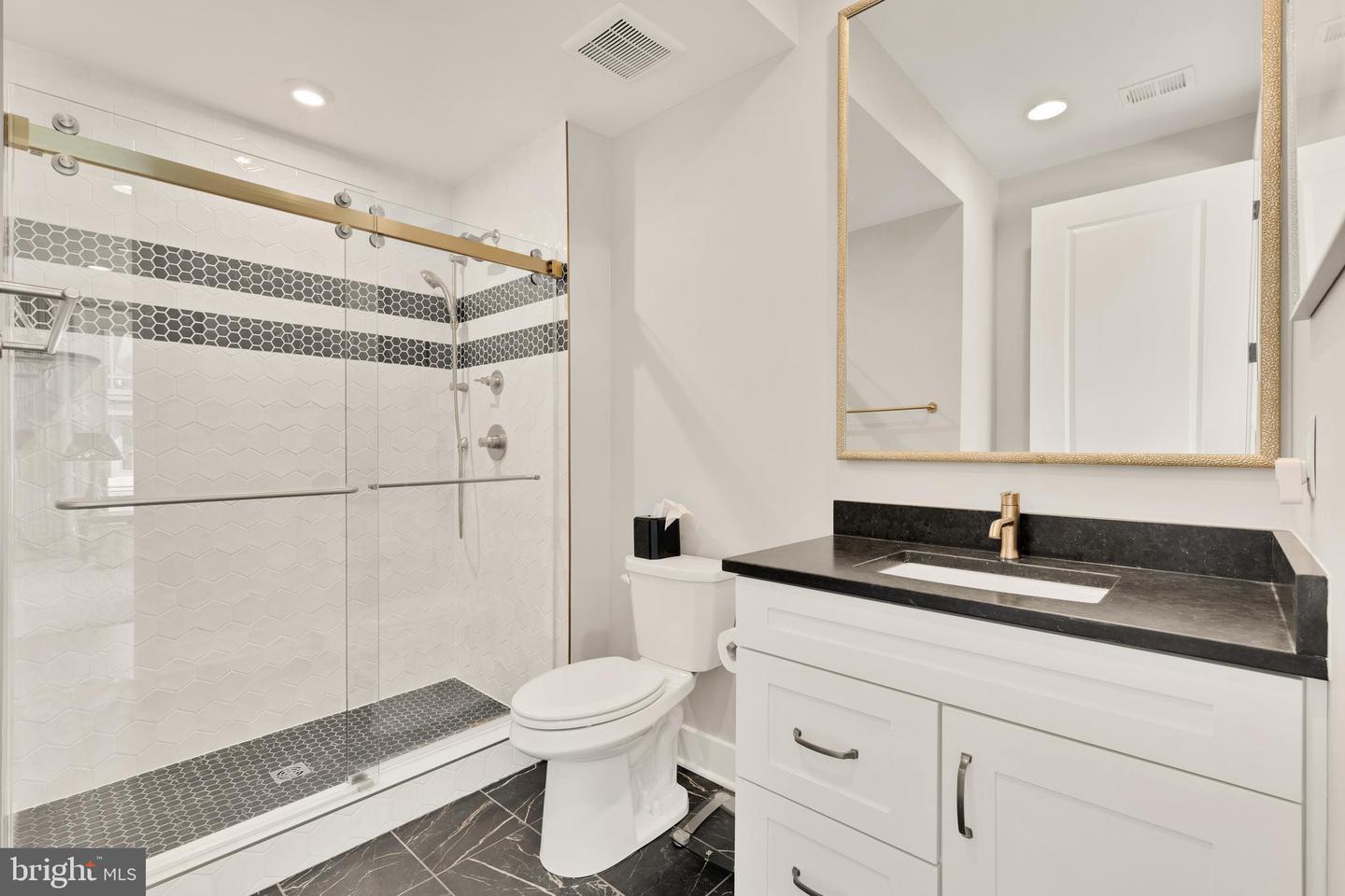 7034 Artesa Ln Property Photo 8