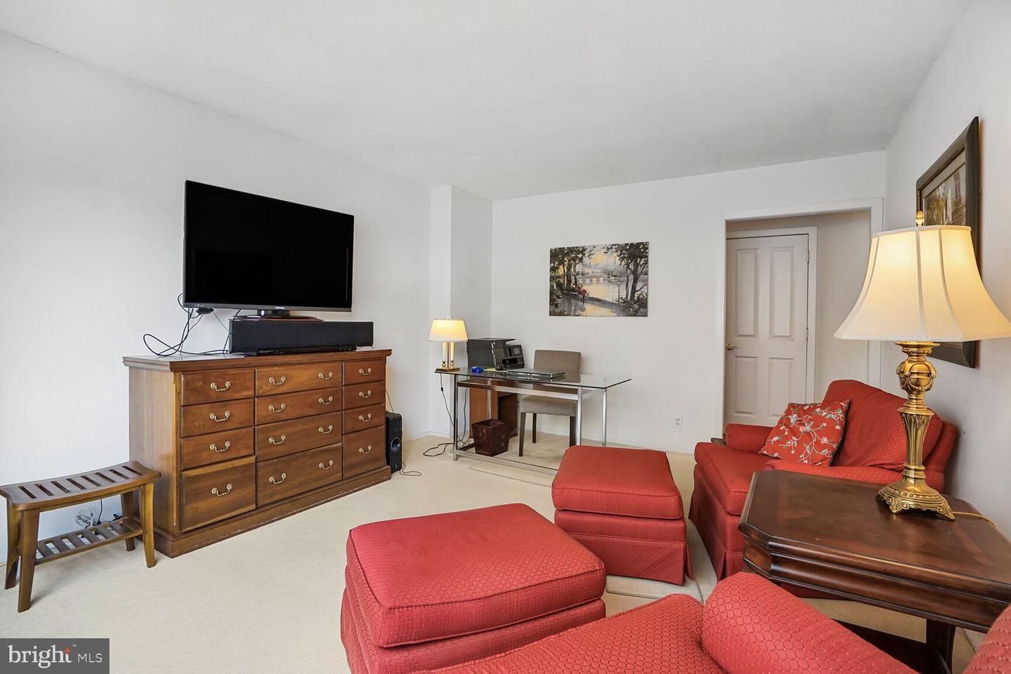 5500 Friendship Blvd #1423n & 1424n Property Photo 25