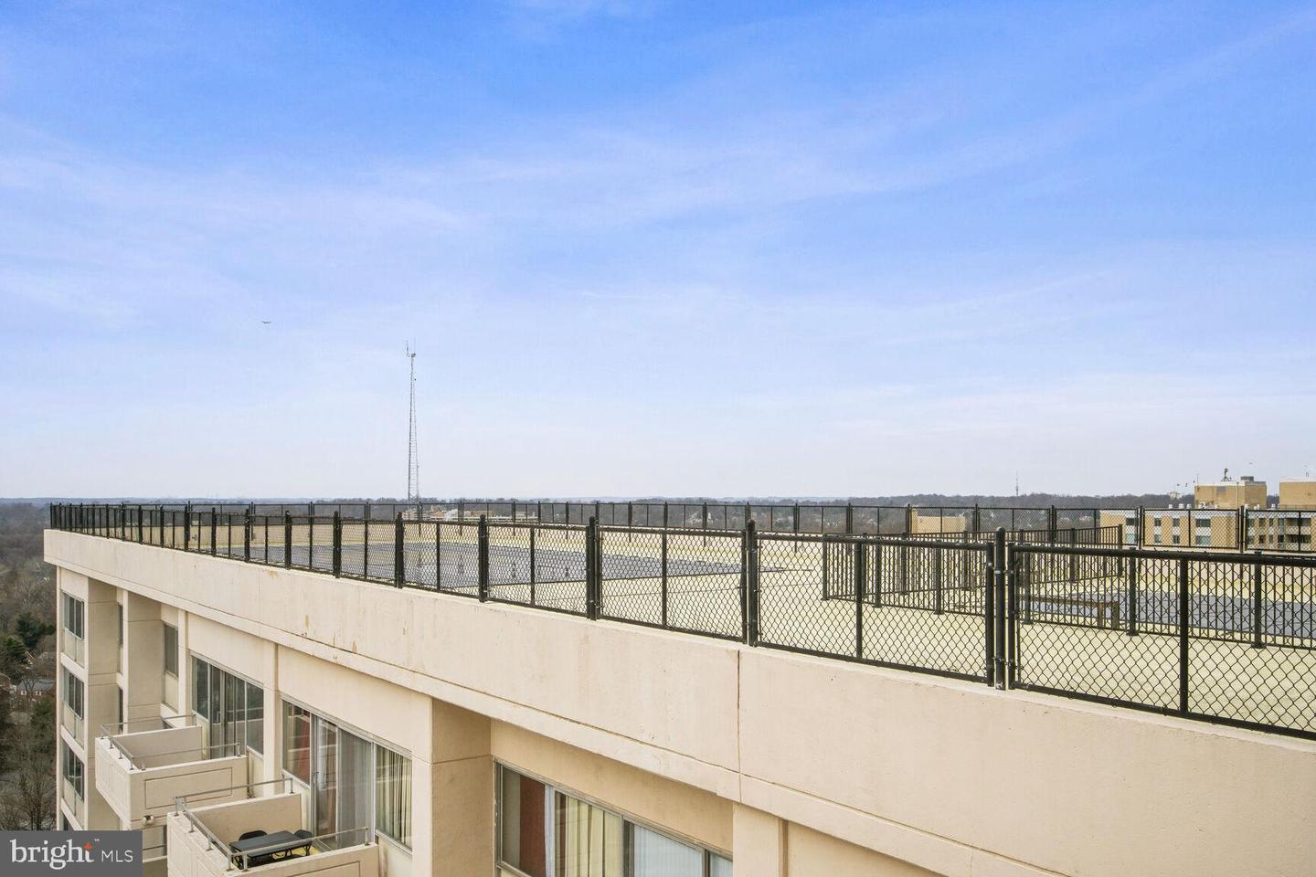 5500 Friendship Blvd #1423n & 1424n Property Photo 48