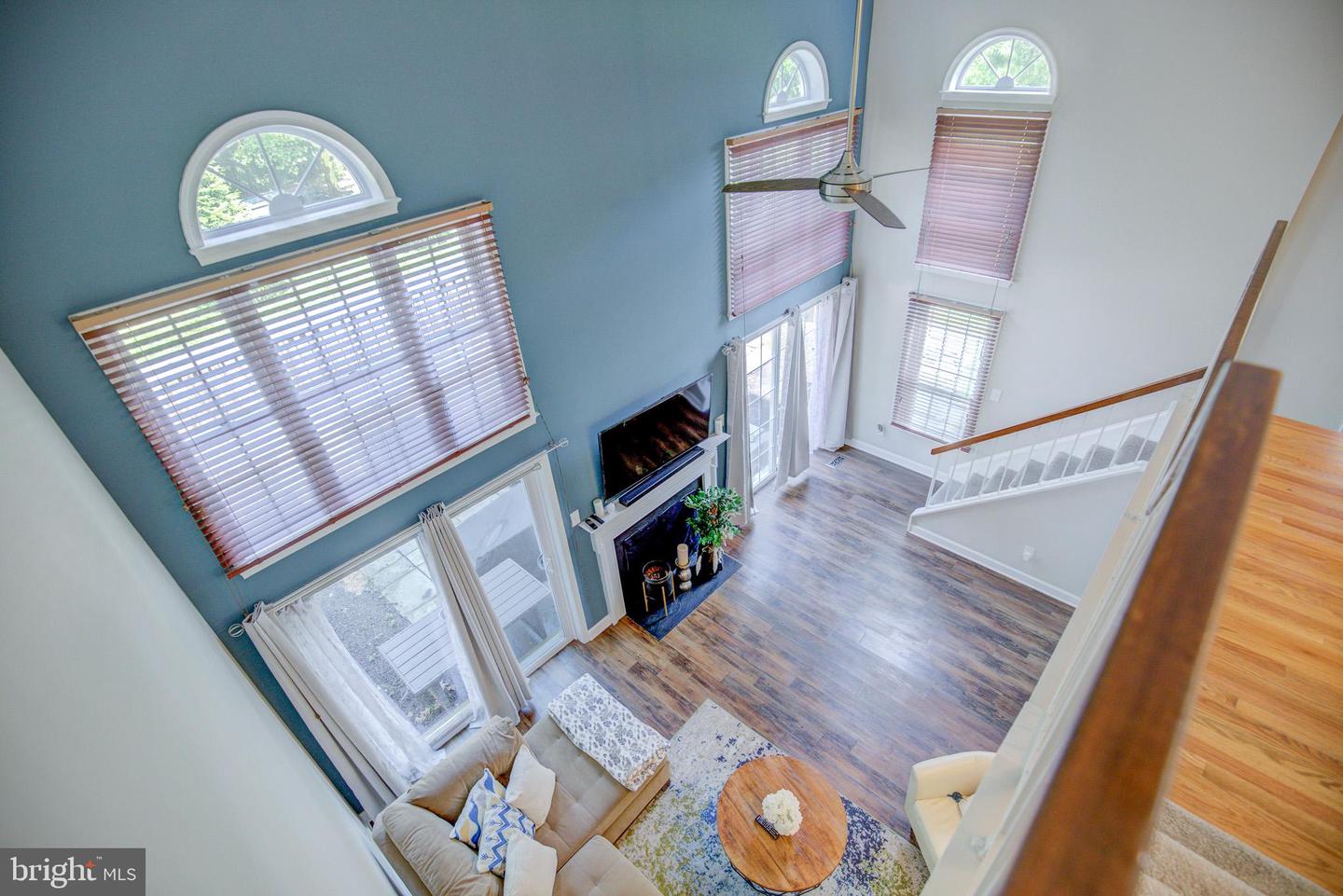 20419 Ivybridge Ct Property Photo 11