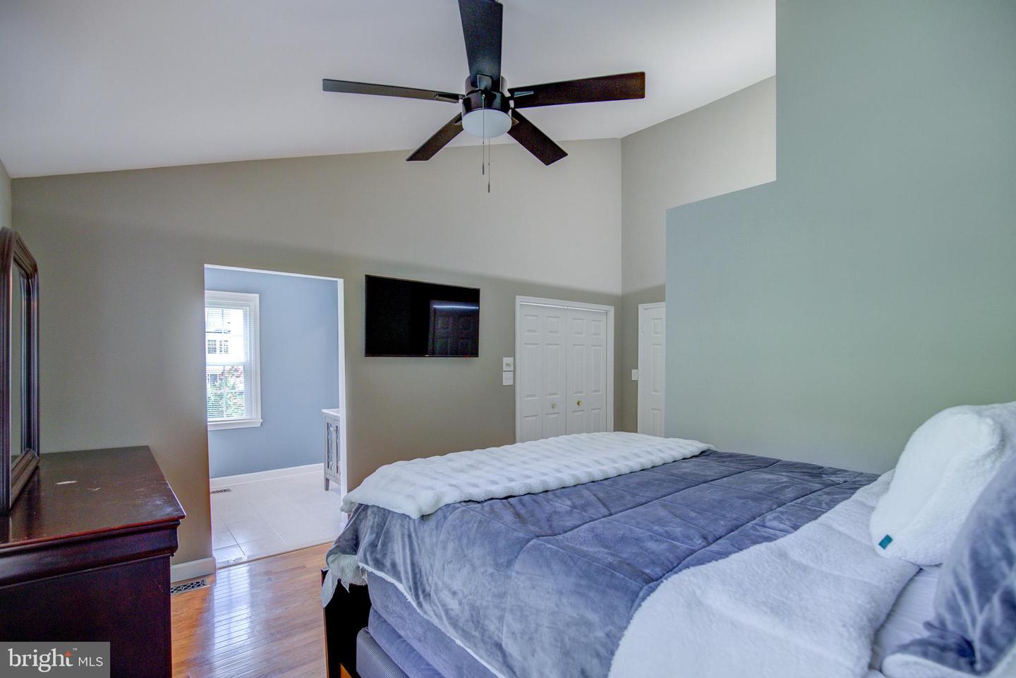 20419 Ivybridge Ct Property Photo 28