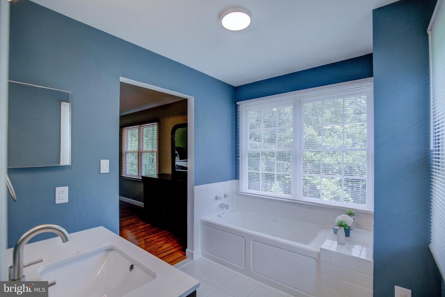20419 Ivybridge Ct Property Photo 30
