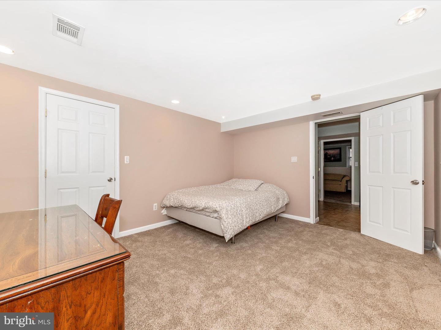 19005 Dowden Cir Property Photo 36