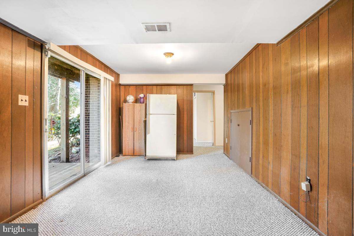 15000 Butterchurn Ln Property Photo 23