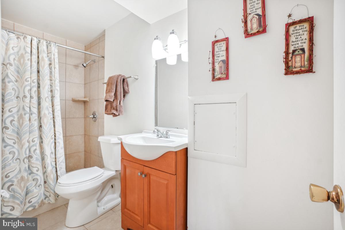 15000 Butterchurn Ln Property Photo 27
