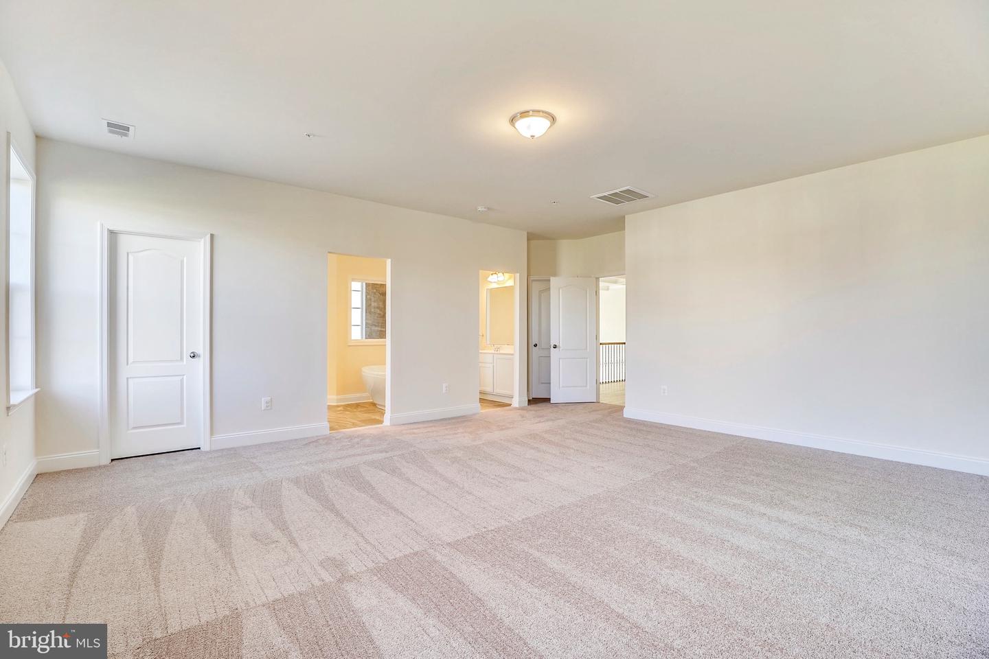 Darnestown Rd Property Photo 27