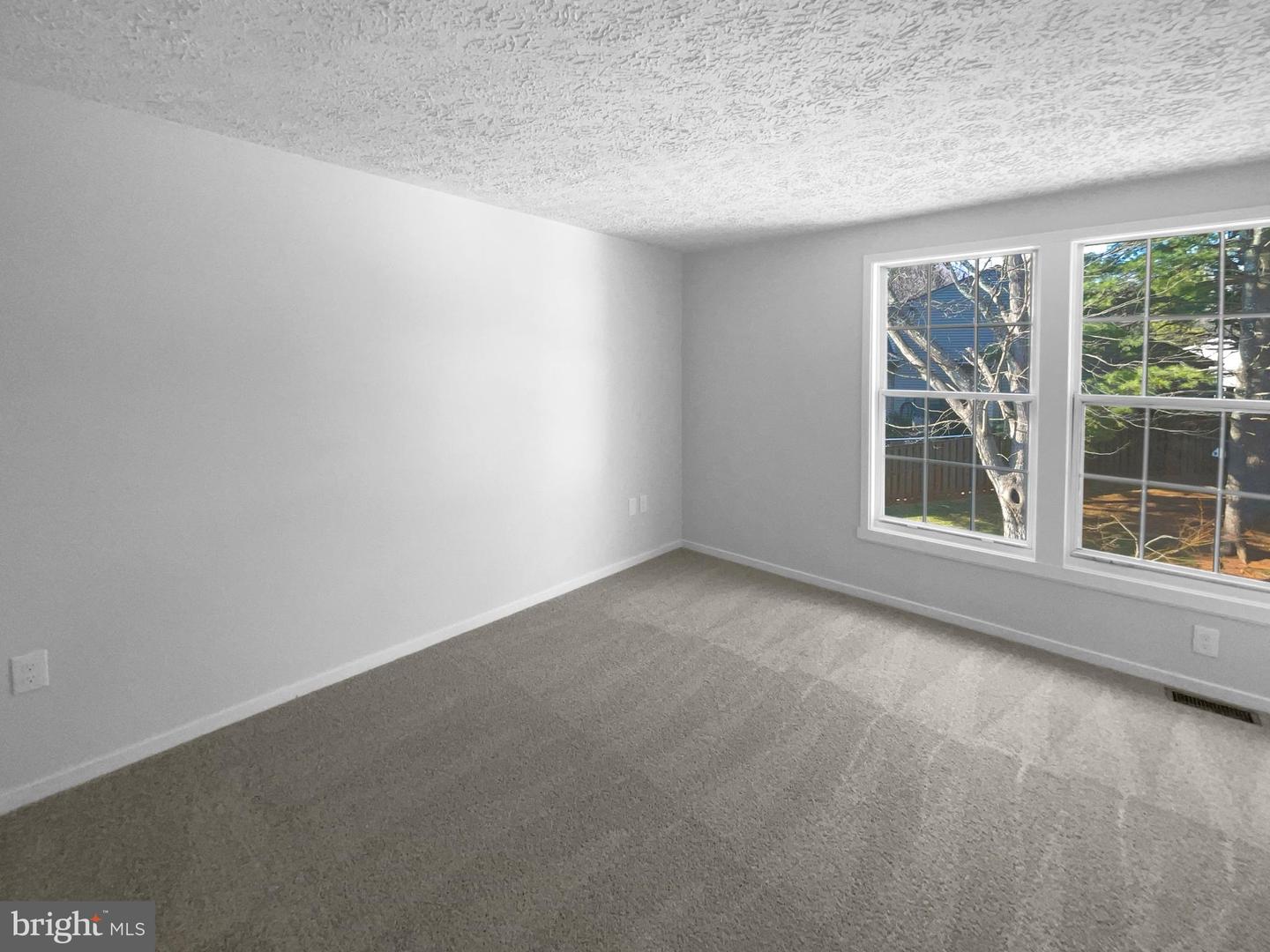 7419 Lake Katrine Ter Property Photo 13