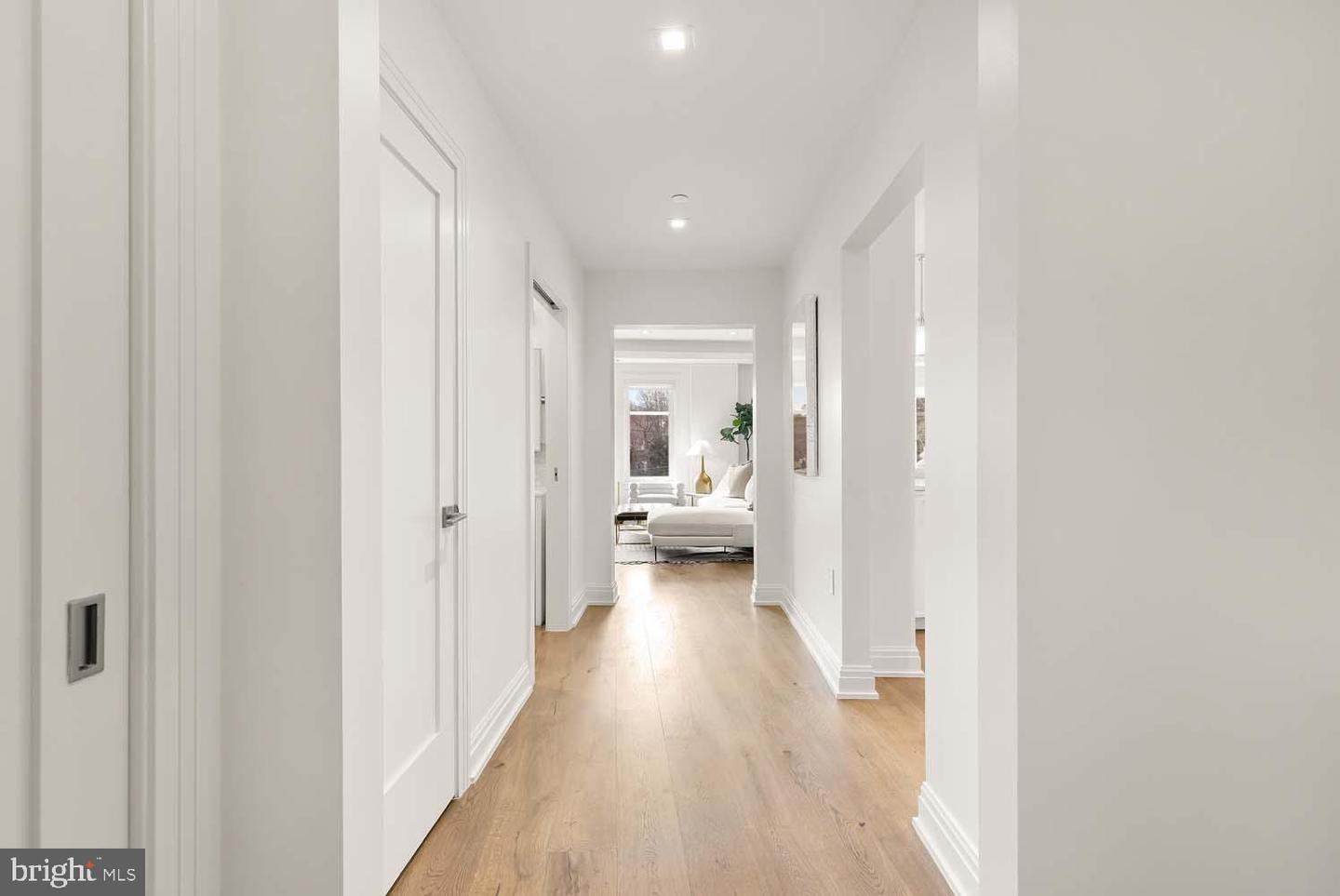 8551 Connecticut Ave #302 Property Photo 5