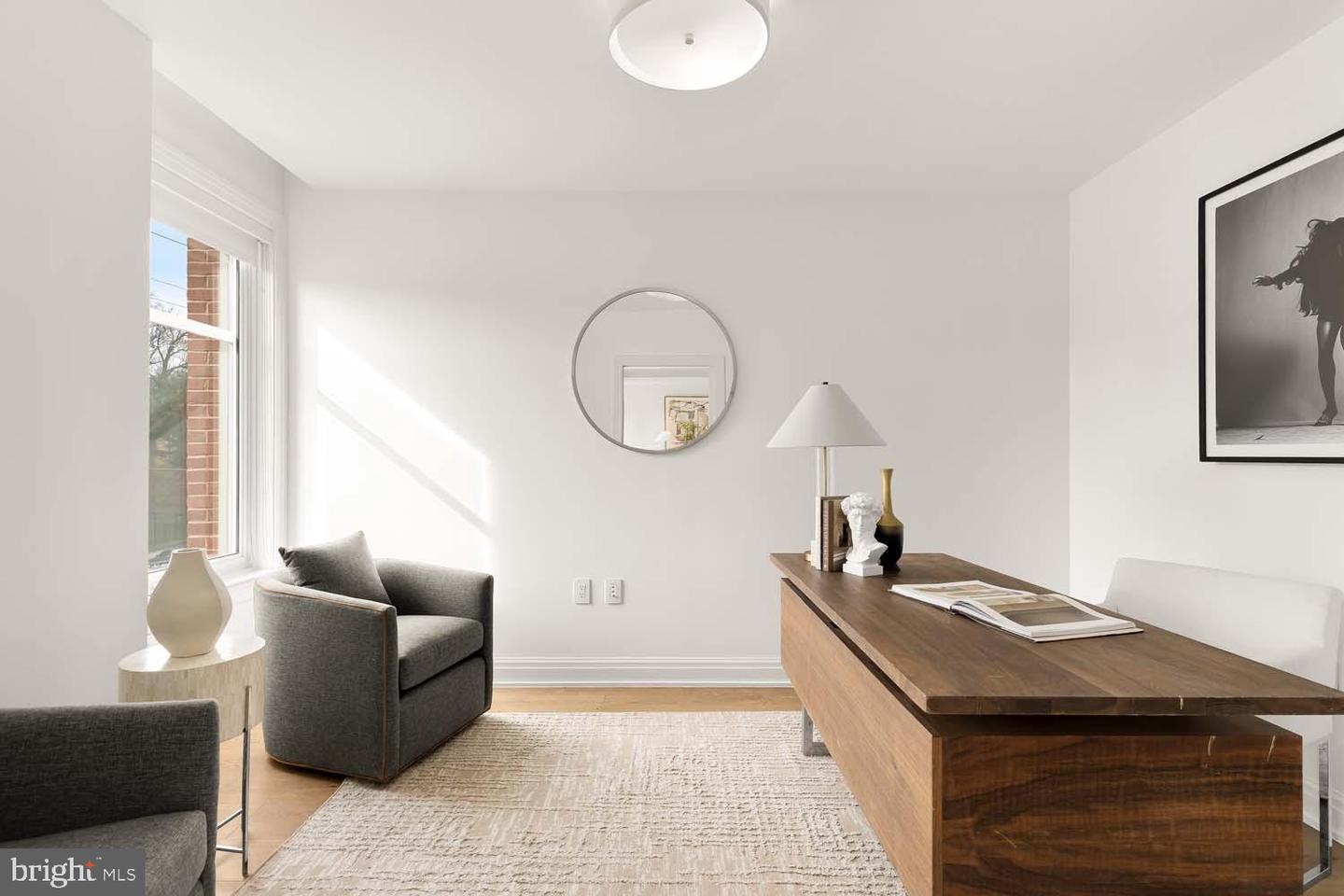 8551 Connecticut Ave #302 Property Photo 16