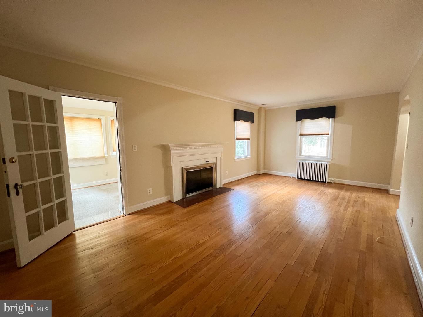 1004 Noyes Dr S Property Photo 9